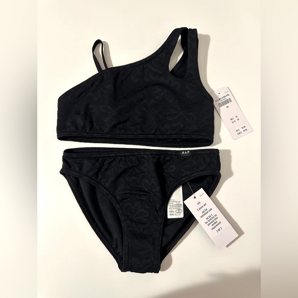 Abercrombie Girls 5/6 bathing suit- new